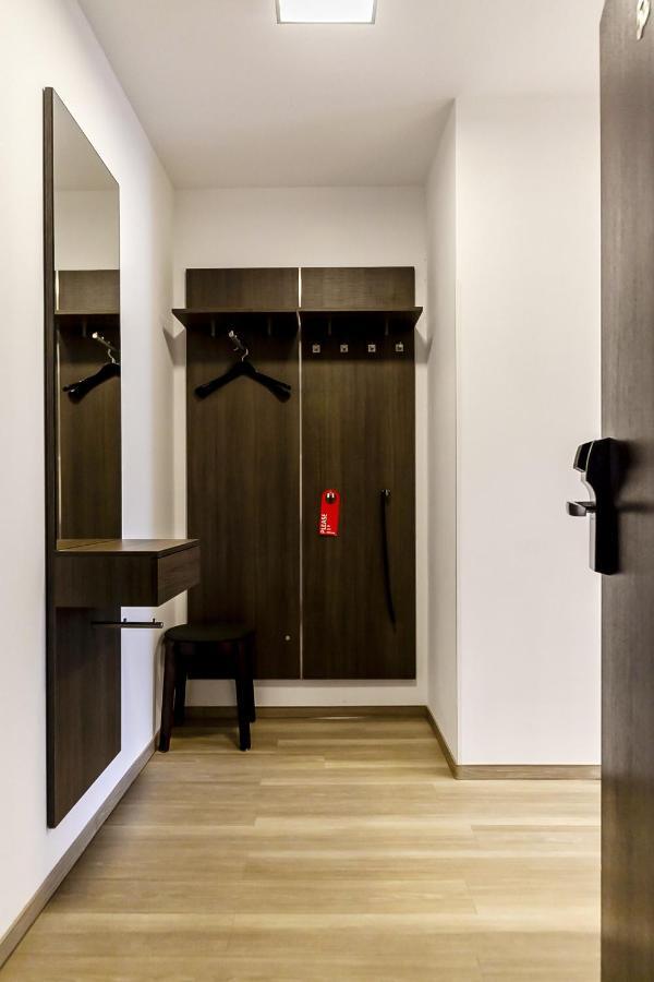 Vinohradsky Dum Residence Prague Exterior photo
